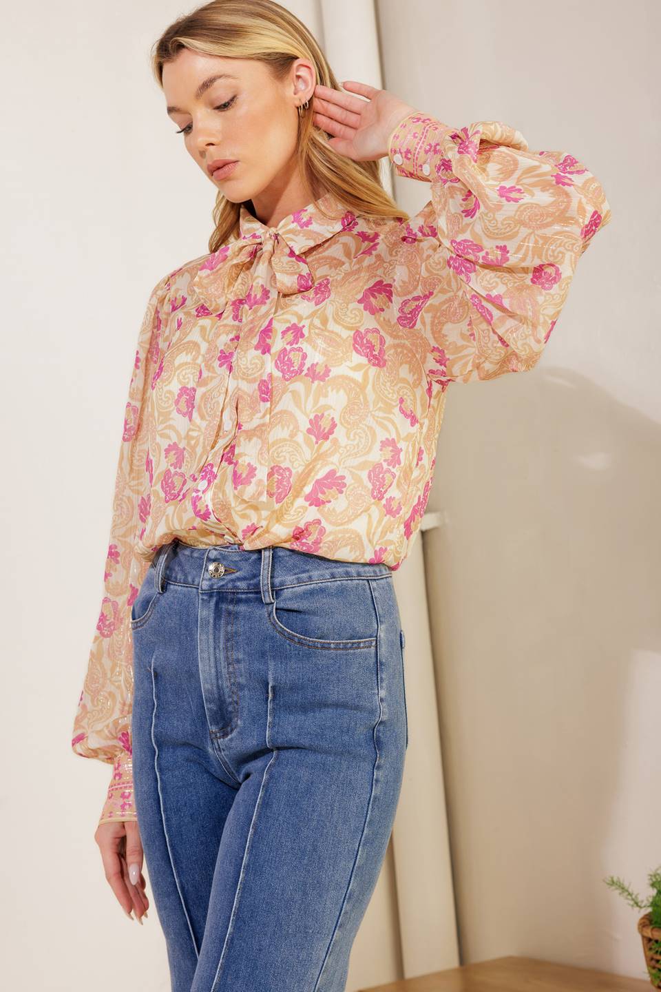 AGAINST THE ODDS WOVEN TOP Flying Tomato